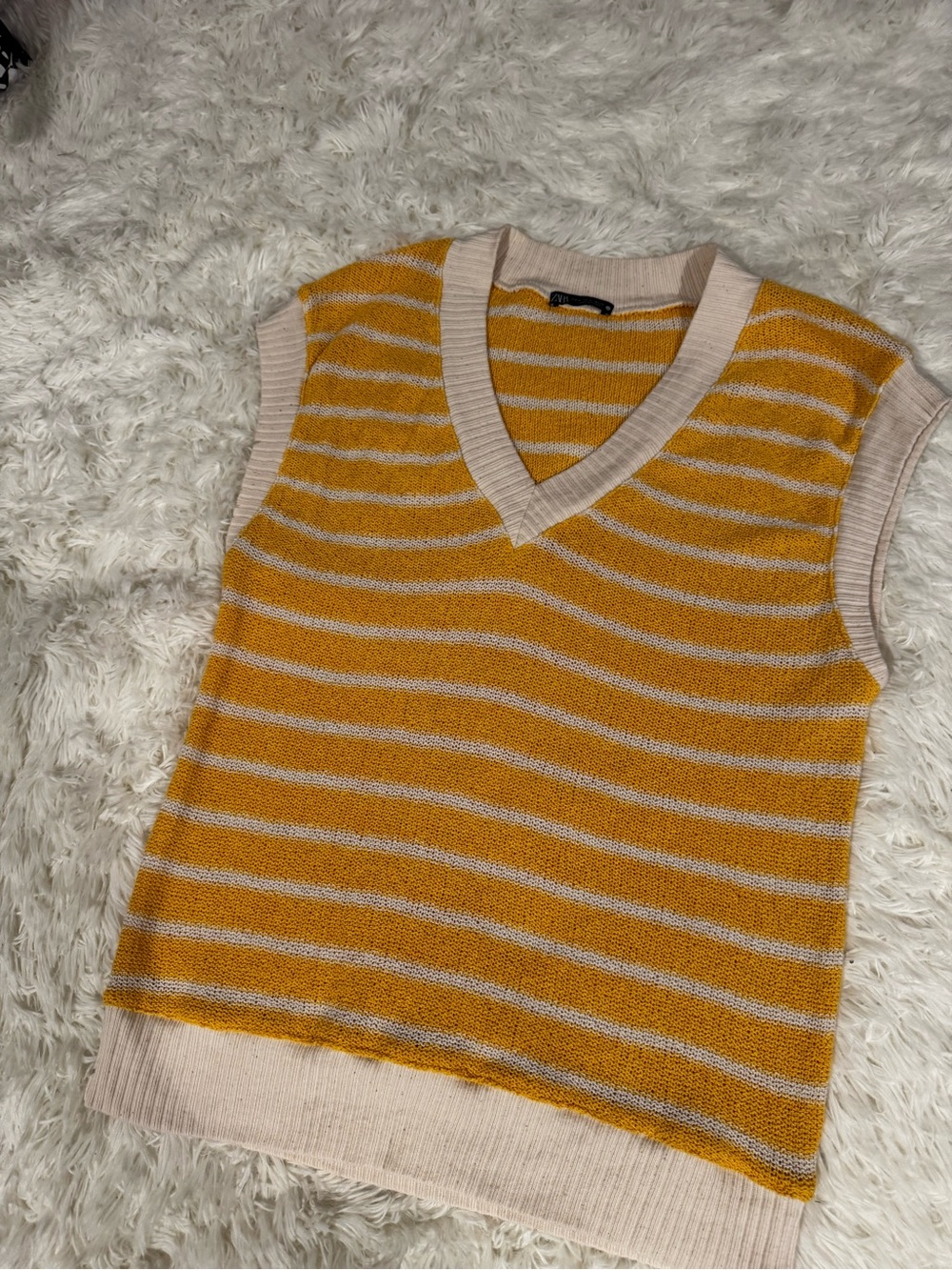 Zara Yellow and Cream Striped V-Neck Sweater Vest - Picture 2 of 5